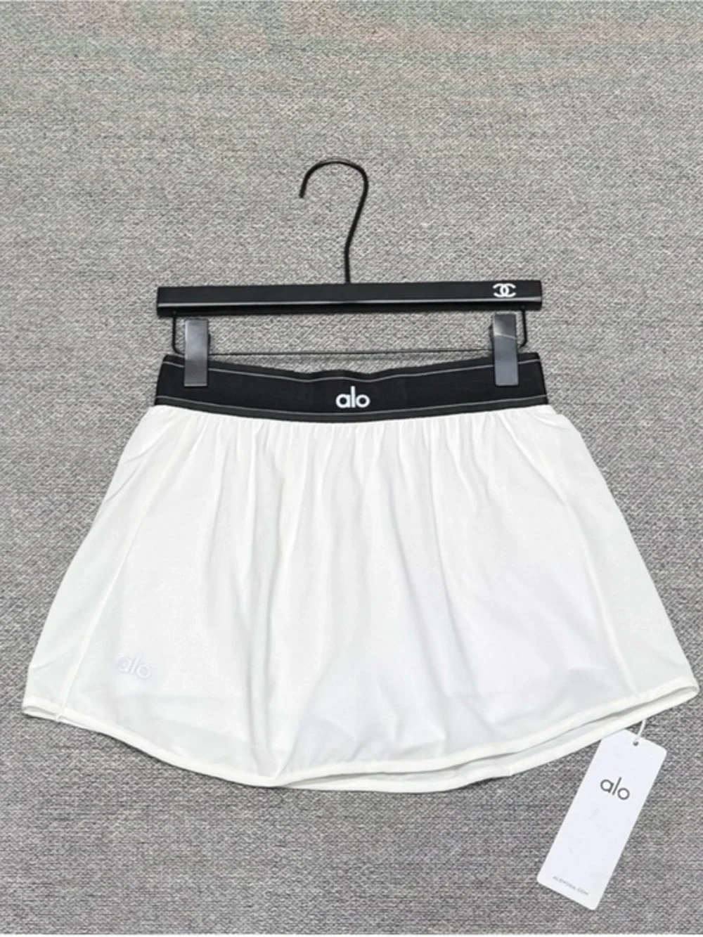 ALO Yoga White Mini Skirt with Black Waistband